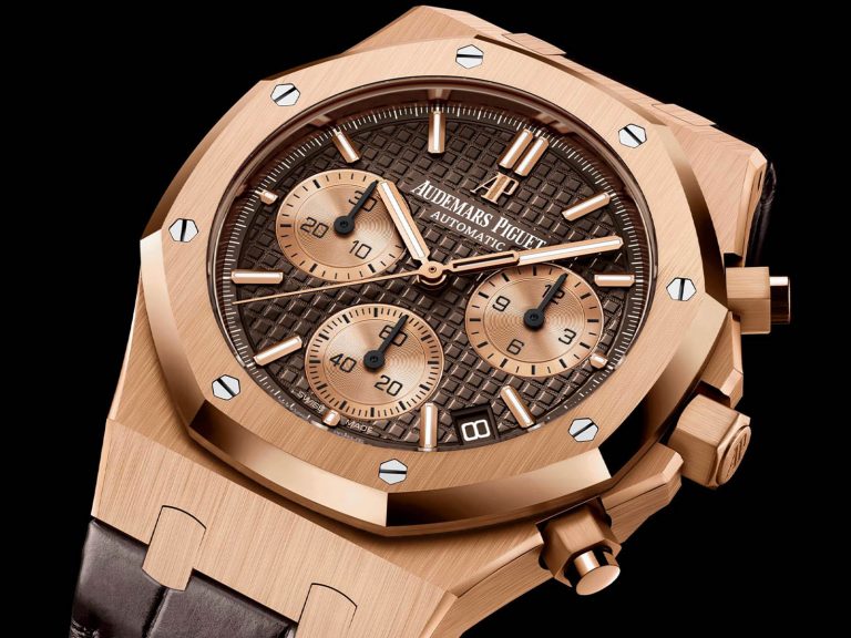 Royal Oak Chronograph model family 